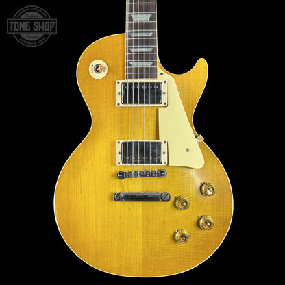 Front of Gibson Custom Dealer Select 1958 Les Paul Chambered Lemon Burst Light Aged 841284.