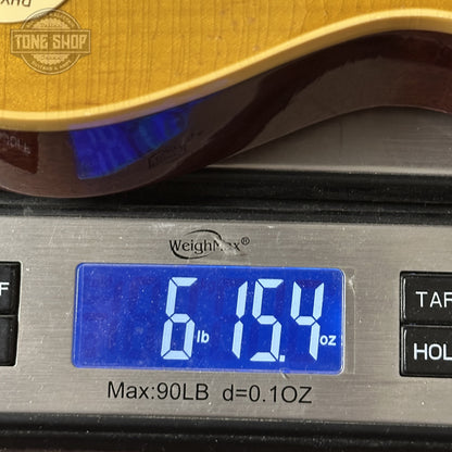 Weight of Gibson Custom Dealer Select 1958 Les Paul Chambered Lemon Burst Light Aged 841284.