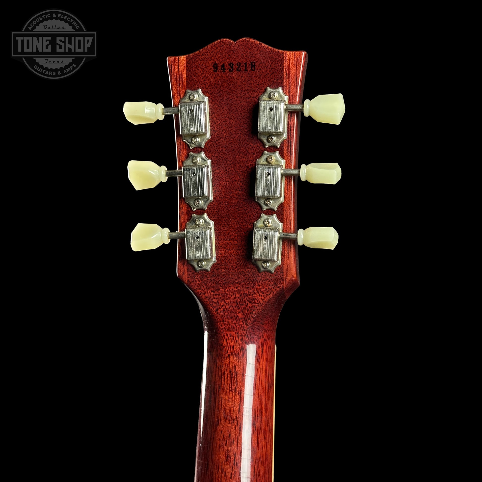 Back of Gibson Custom Dealer Select 1959 Les Paul Chambered Slow Iced Tea Fade Ultra Light Aged 943218 headstock.
