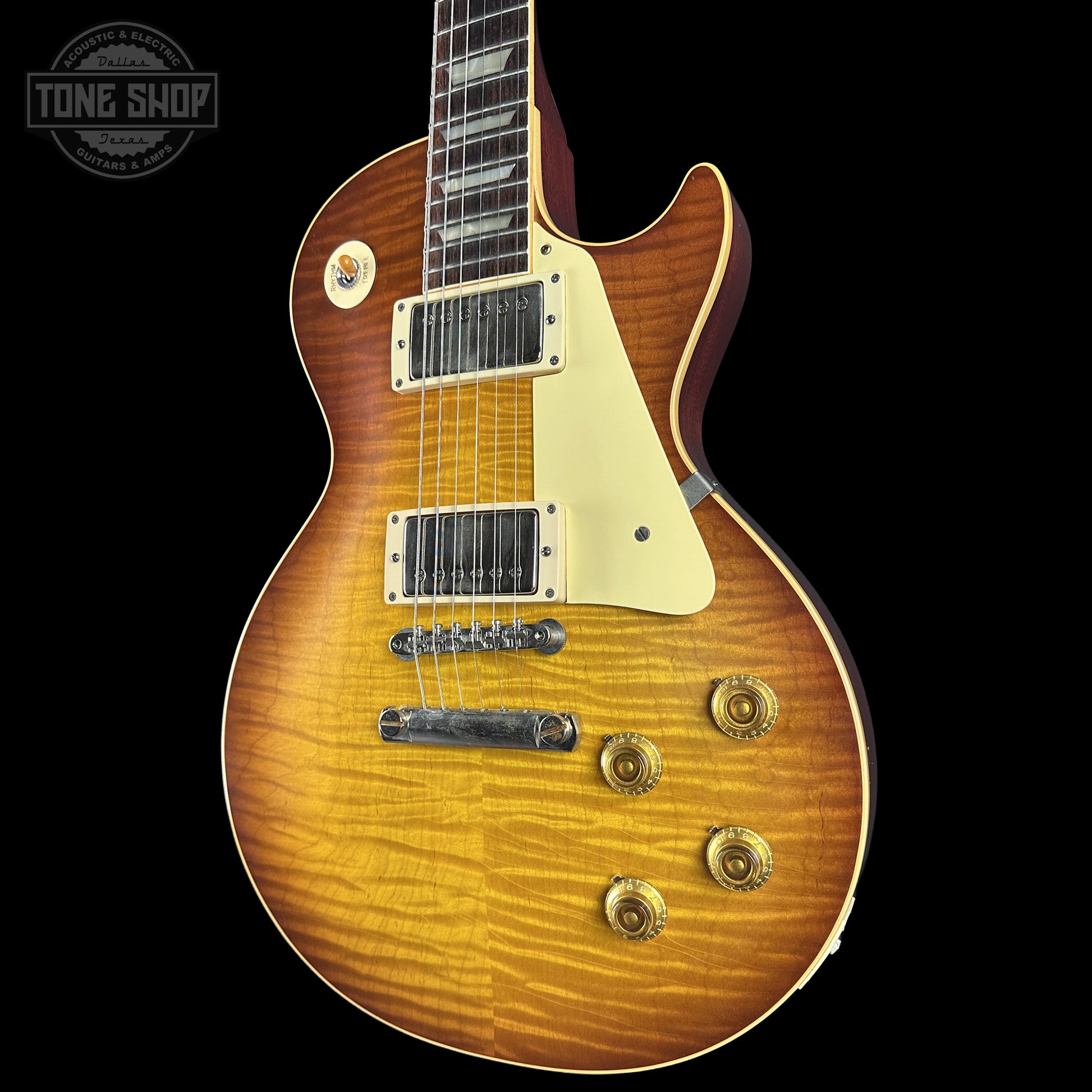 Front right angle of Gibson Custom Dealer Select 1959 Les Paul Chambered Slow Iced Tea Fade Ultra Light Aged 943218.