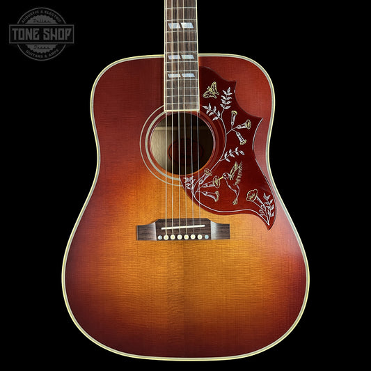 Front of Gibson Custom Dealer Select 1960 Hummingbird Reissue Sinker Heritage Cherry Sunburst 23175191.