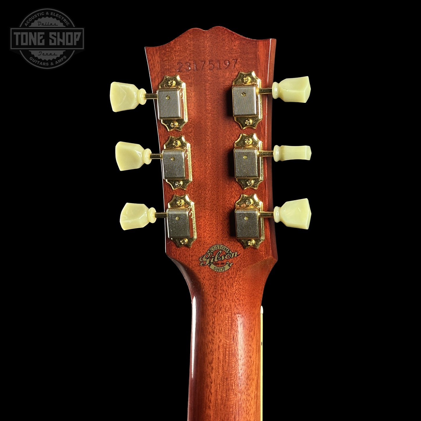 Back of Gibson Custom Dealer Select 1960 Hummingbird Reissue Sinker Heritage Cherry Sunburst 23175197 headstock.