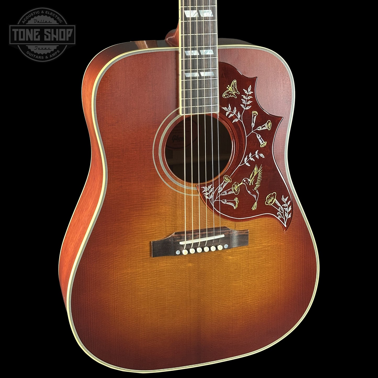 Front right angle of Gibson Custom Dealer Select 1960 Hummingbird Reissue Sinker Heritage Cherry Sunburst 23175197.