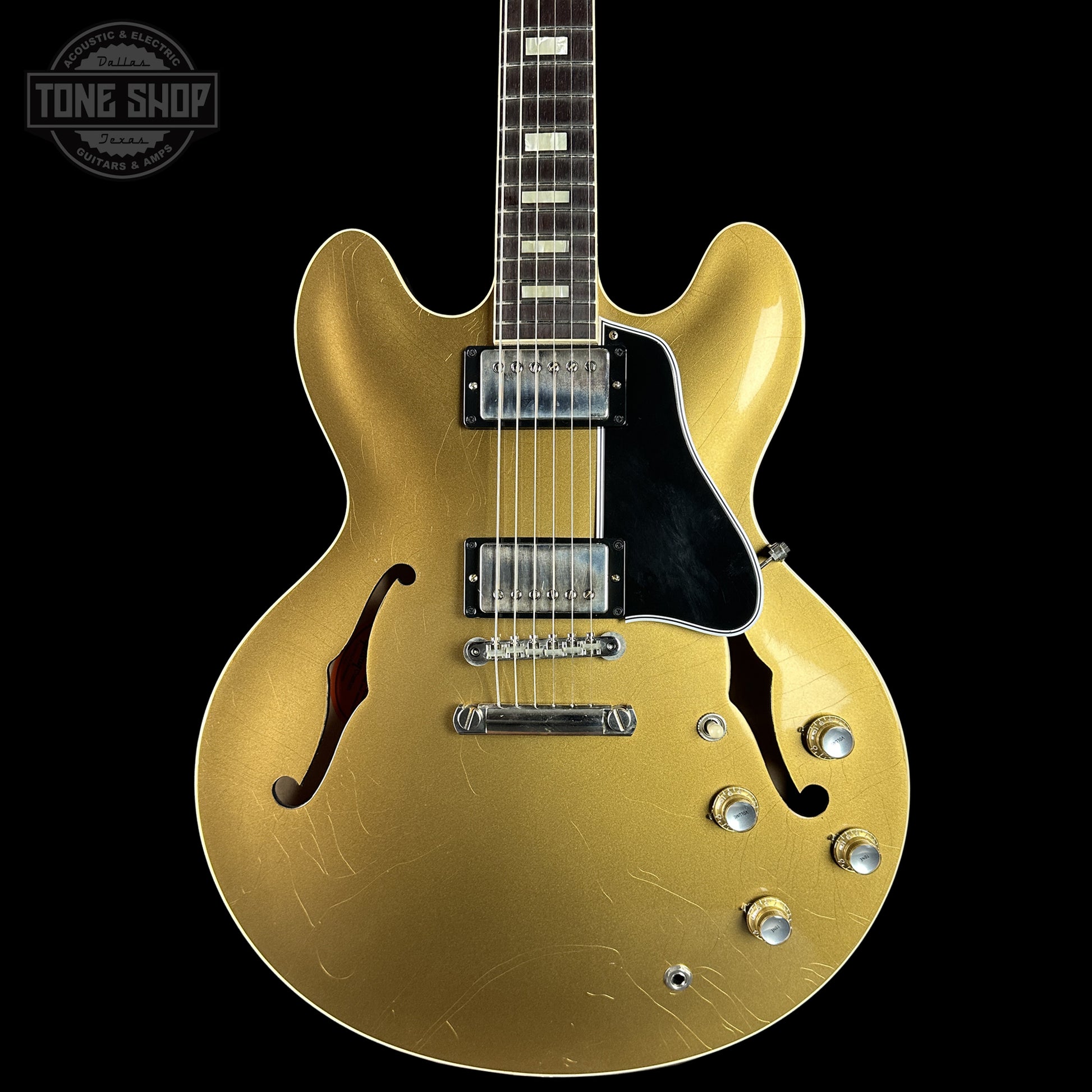 Front of Gibson Custom Dealer Select 1964 ES-335 Double Gold w/Black Stinger Ultra Light Aged.