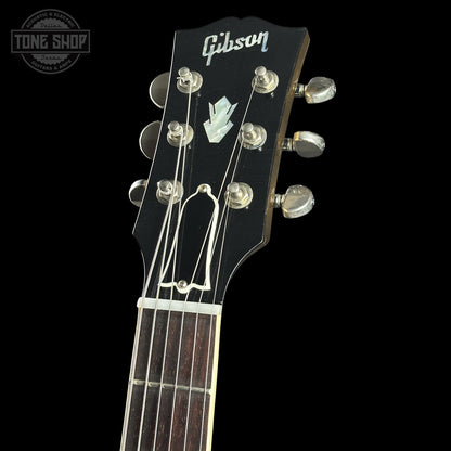 Headstock of Gibson Custom Dealer Select 1964 ES-335 Double Gold w/Black Stinger Ultra Light Aged.