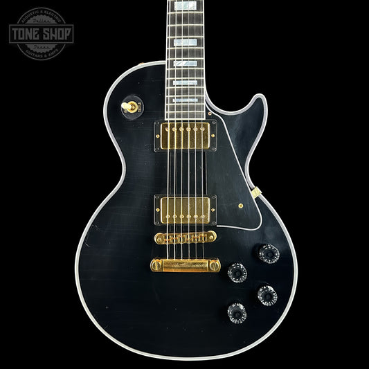 Front of Gibson Custom Dealer Select Les Paul Custom Ebony Ultra Light Aged CS502621.