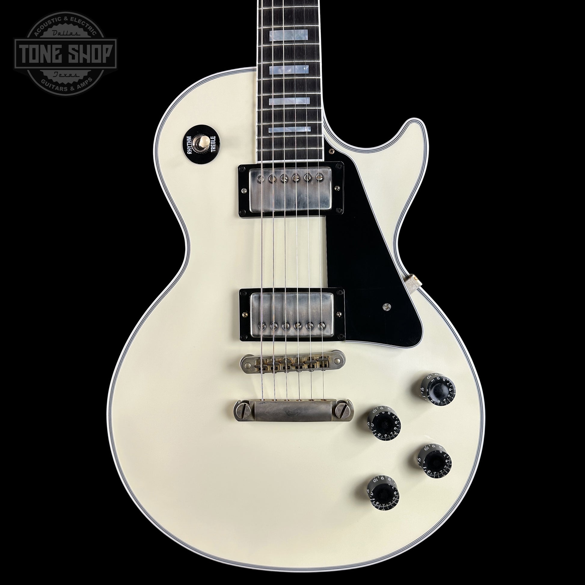 Front of Gibson Custom Les Paul Custom Vintage White VOS CS503092.