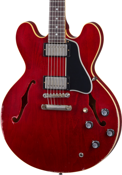 Front of Gibson Custom Shop 1961 ES-335 Reissue Murphy Lab Heavy Aged 60s Cherry.