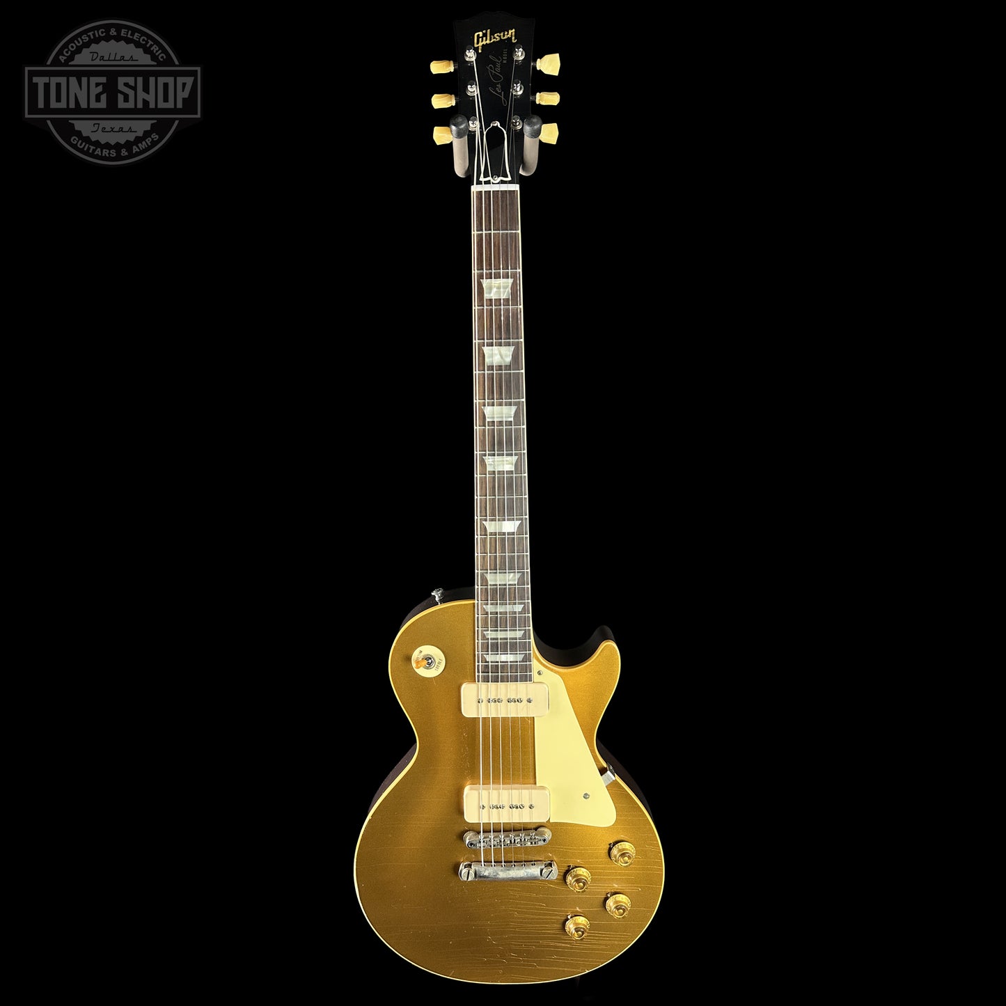 Full frontal of Gibson Custom Dealer Select 1956 Les Paul Chambered Goldtop Aged 65025.