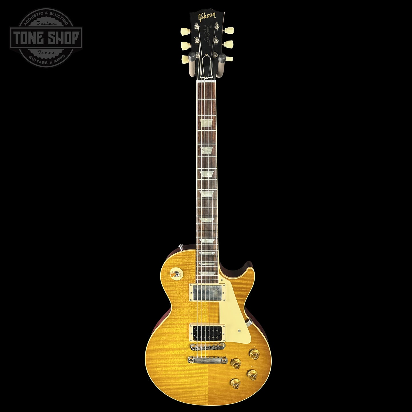 Full frontal of Gibson Custom Dealer Select 1959 Les Paul Chambered Lemon Burst Light Aged 941840.