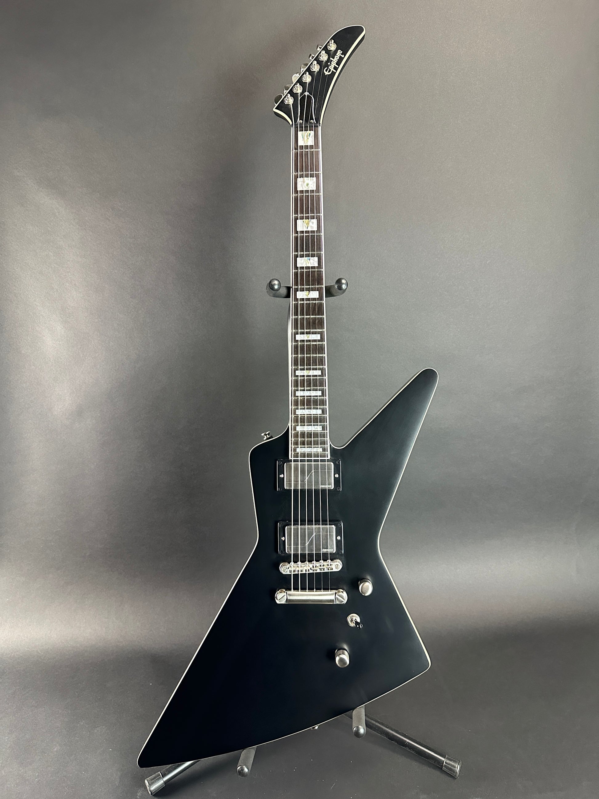 Full front of Used Epiphone Prophecy Extura Black.