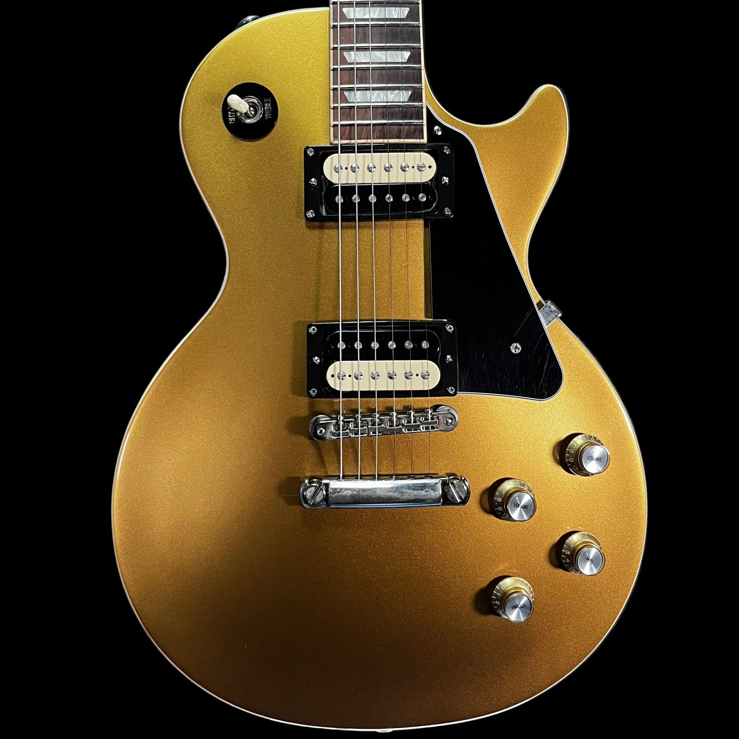 Front of Used 2019 Gibson Les Paul Classic Gold Top w/Case TFW2735