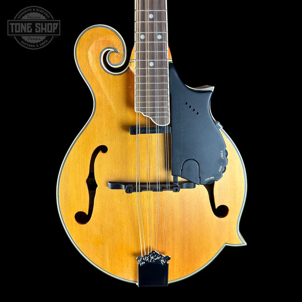 Front of Used Epiphone Mandolin MM50E /VN Natural.