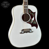 Front angle of Gibson Custom Dove Alpine White LR Baggs VTC.