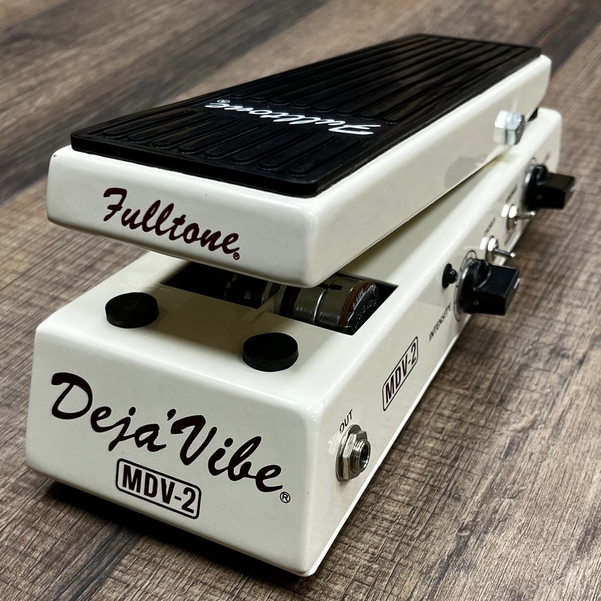 Used Fulltone Mini Deja Vibe MDV-2 Chorus / Vibrato Pedal TFW56 