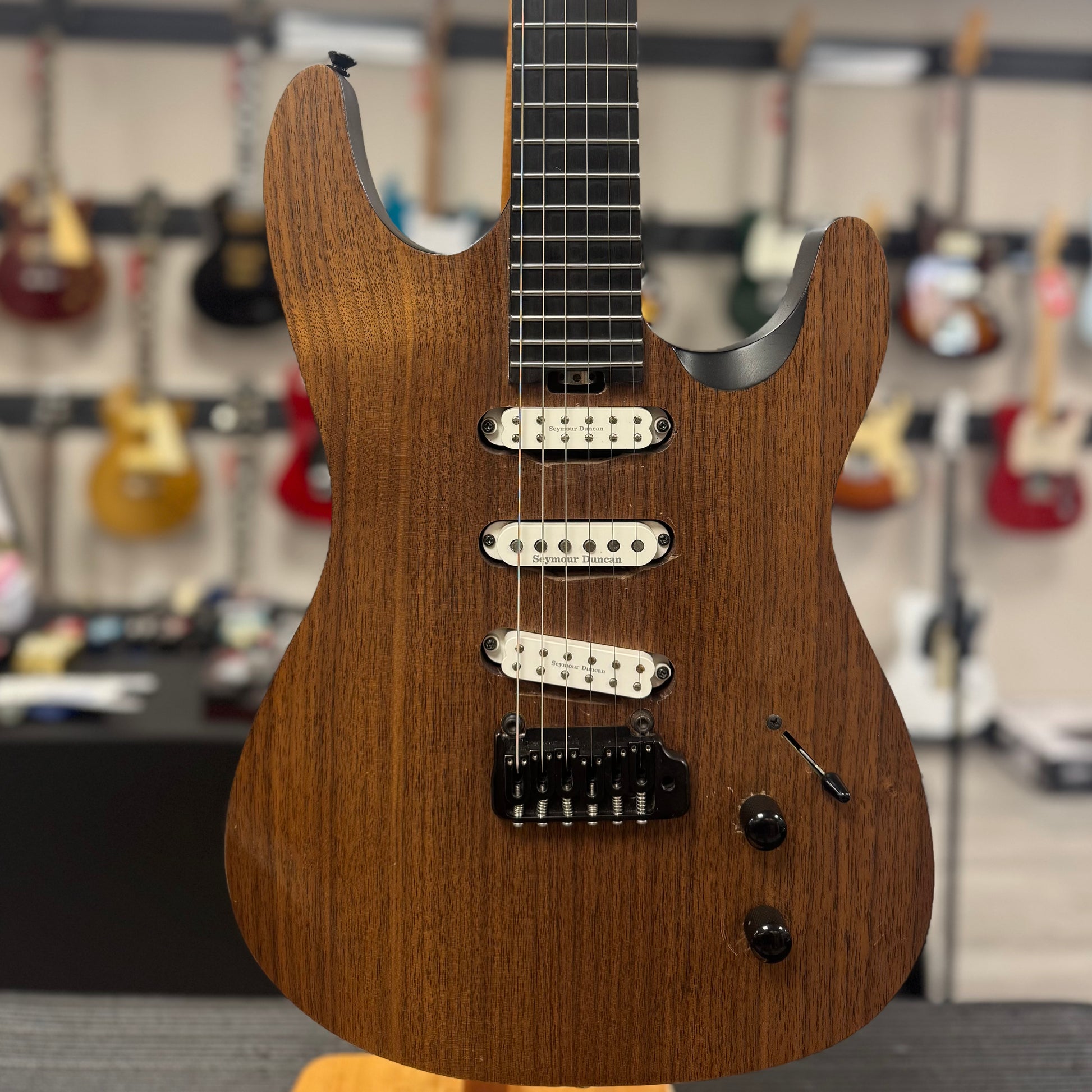 Front of body of Used Chapman ML1 Pro Natural Walnut w/case TSS6117