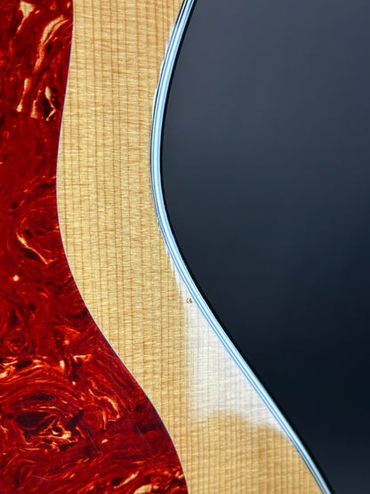 Small ding on body of Used 2010 Taylor 314ce X-Braced.