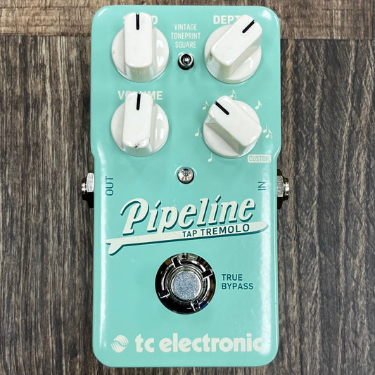 Top of TC Electronic Pipeline Tremolo Pedal w/Box TFW62