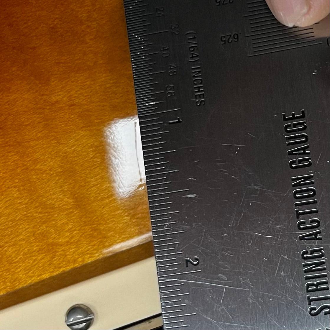 Scratch on front of Used 2018 Gibson Les Paul Traditional Heritage Cherry Sunburst w/Case TFW2794