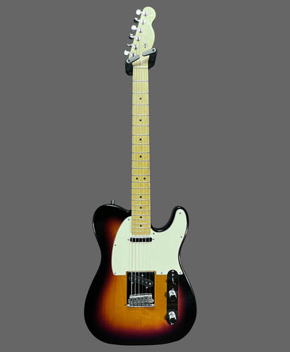 Full front of Used 2003 Fender American Telecaster 3 Tone Sunburst w/Case TFW2774