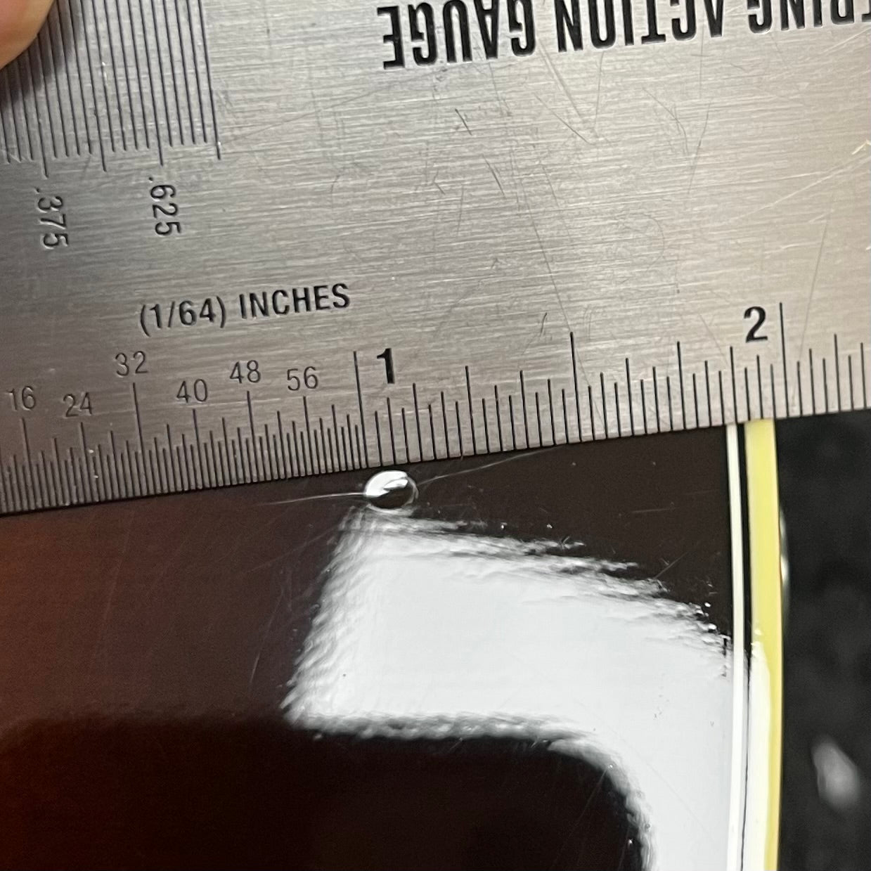 Ding on front of Used 2010 Gibson J-165 Sunburst w/Case TFW2806