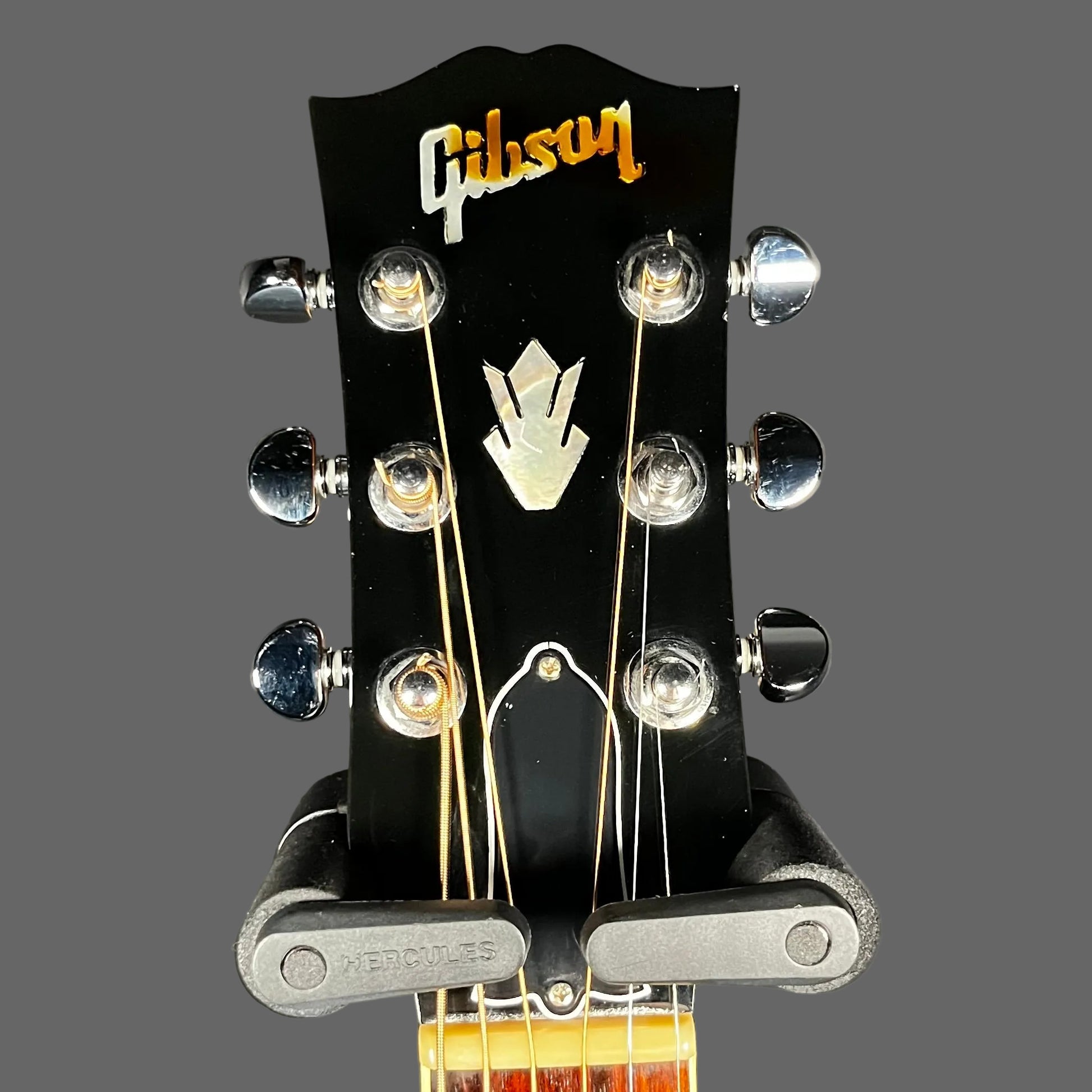 Headstock of Used 2010 Gibson J-165 Sunburst w/Case TFW2806
