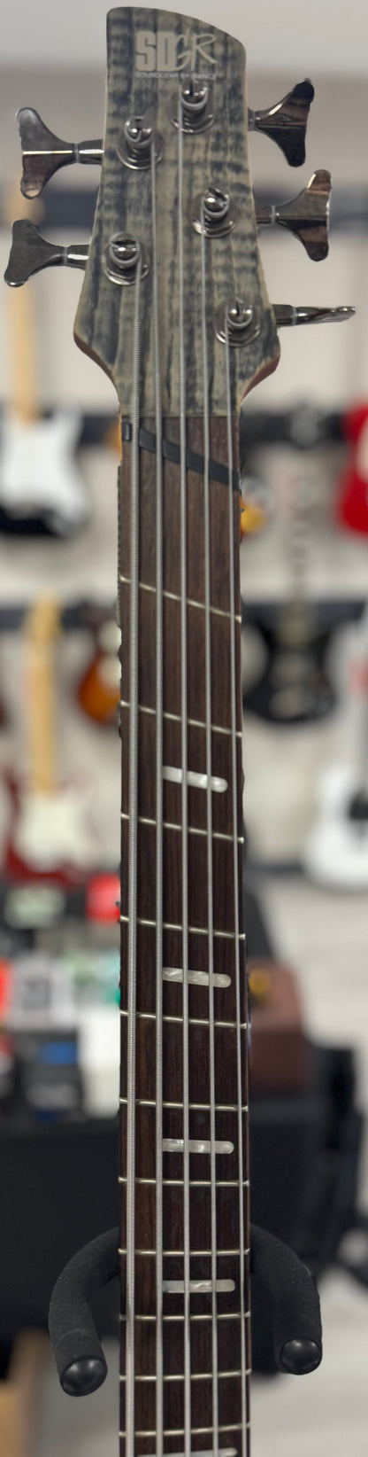 Front of neck of Used Ibanez SRFF805 Five-String Fan-Fret Bass TSS6197