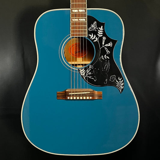 Front of Used 2018 Gibson Hummingbird Limited Edition Big Sky Blue w/Case TFW163