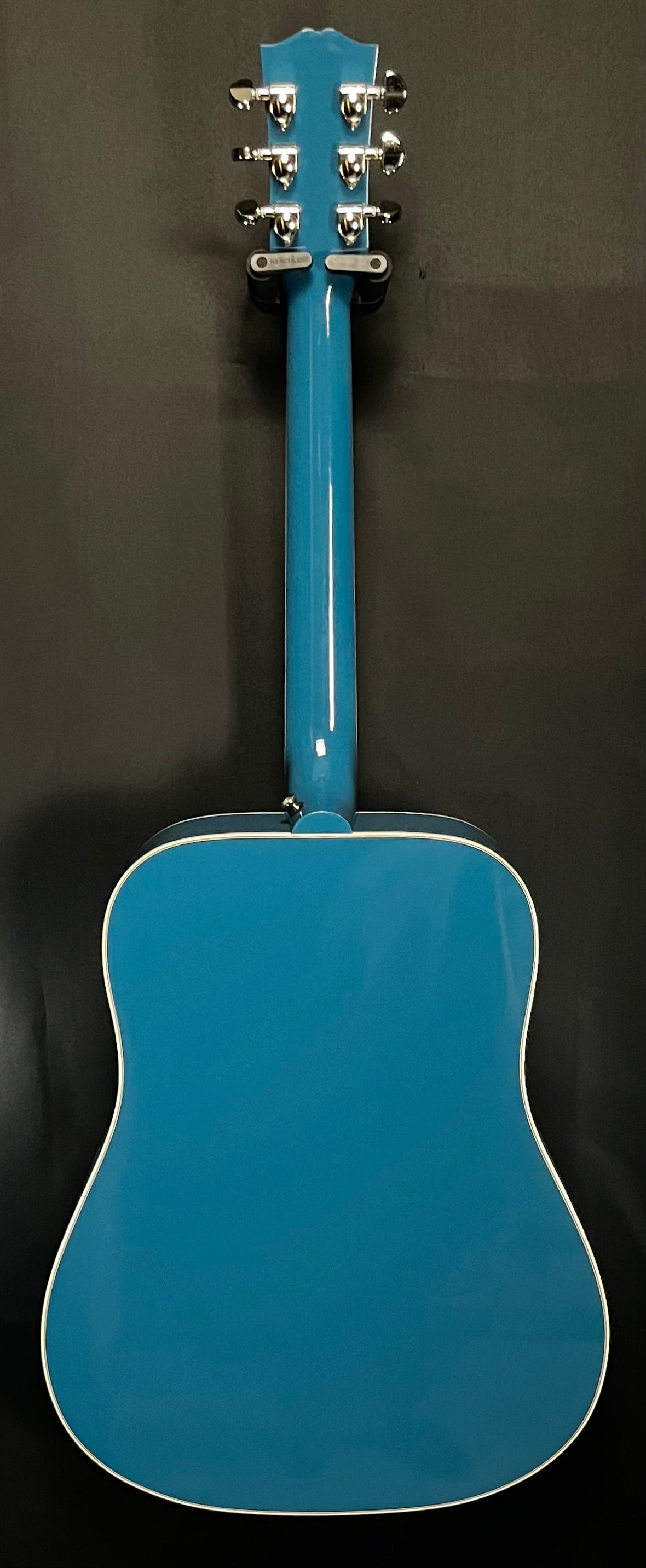 Full Back of Used 2018 Gibson Hummingbird Limited Edition Big Sky Blue w/Case TFW163