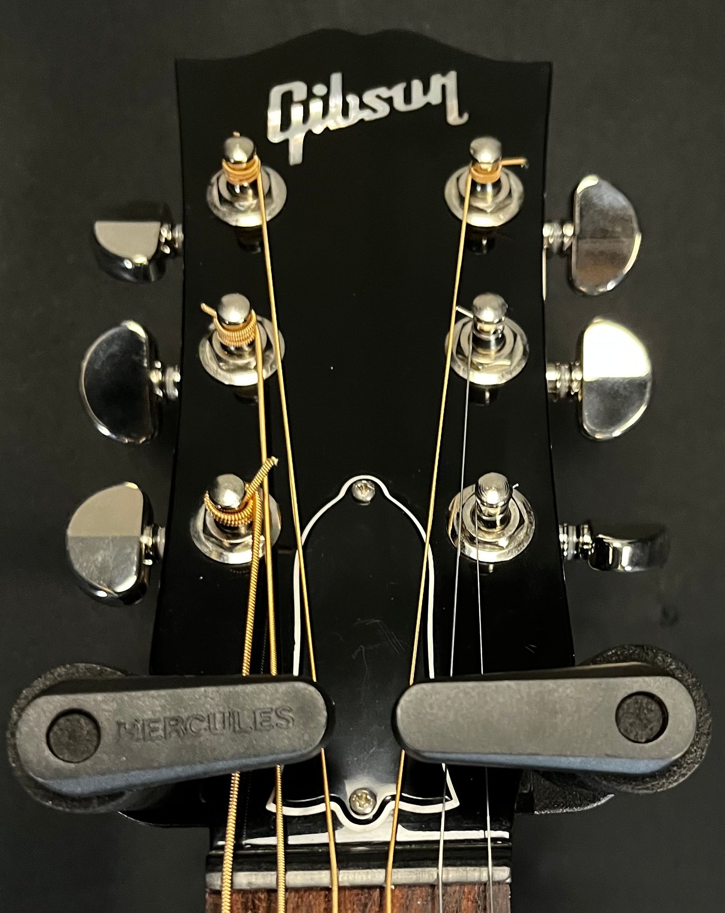 Headstock of Used 2022 Gibson J-45 Standard Sunburst w/Case TFW170