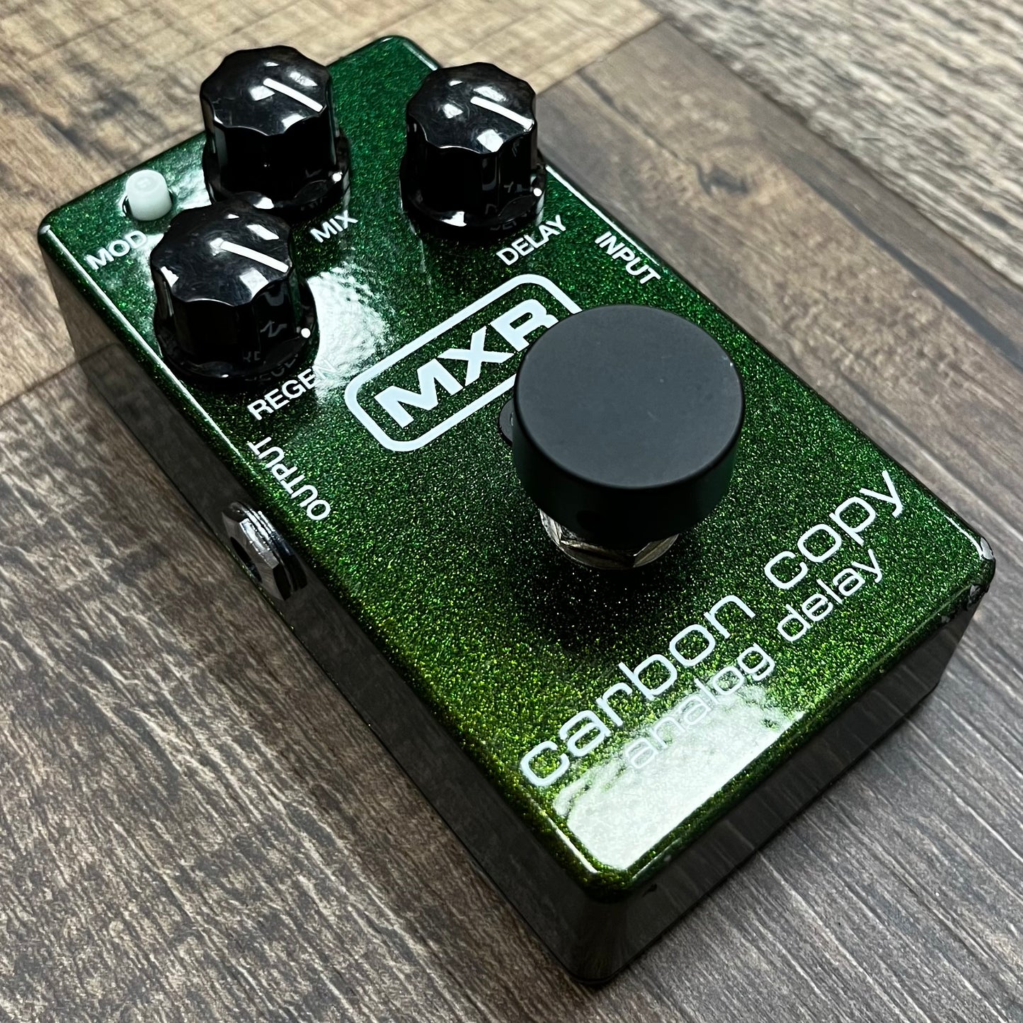 Side of Used MXR Carbon Copy Analog Delay Pedal TFW217