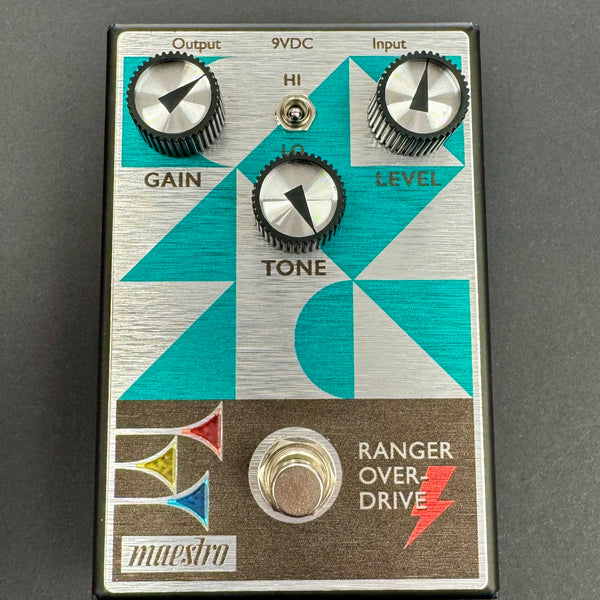 Guitar effects pedal with Maestro branding on a gray background