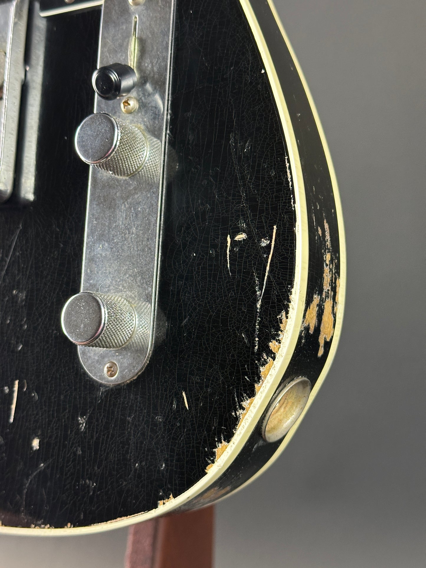 Output jack of Used Fender Custom Shop 1960 Telecaster Custom Black.