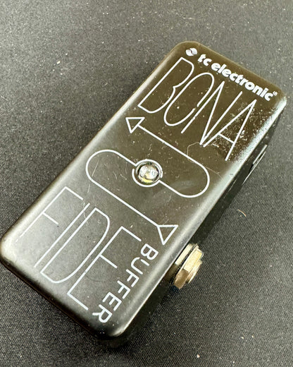 Guitar effects pedal with 'Bona Fide Buffer' branding on a dark background