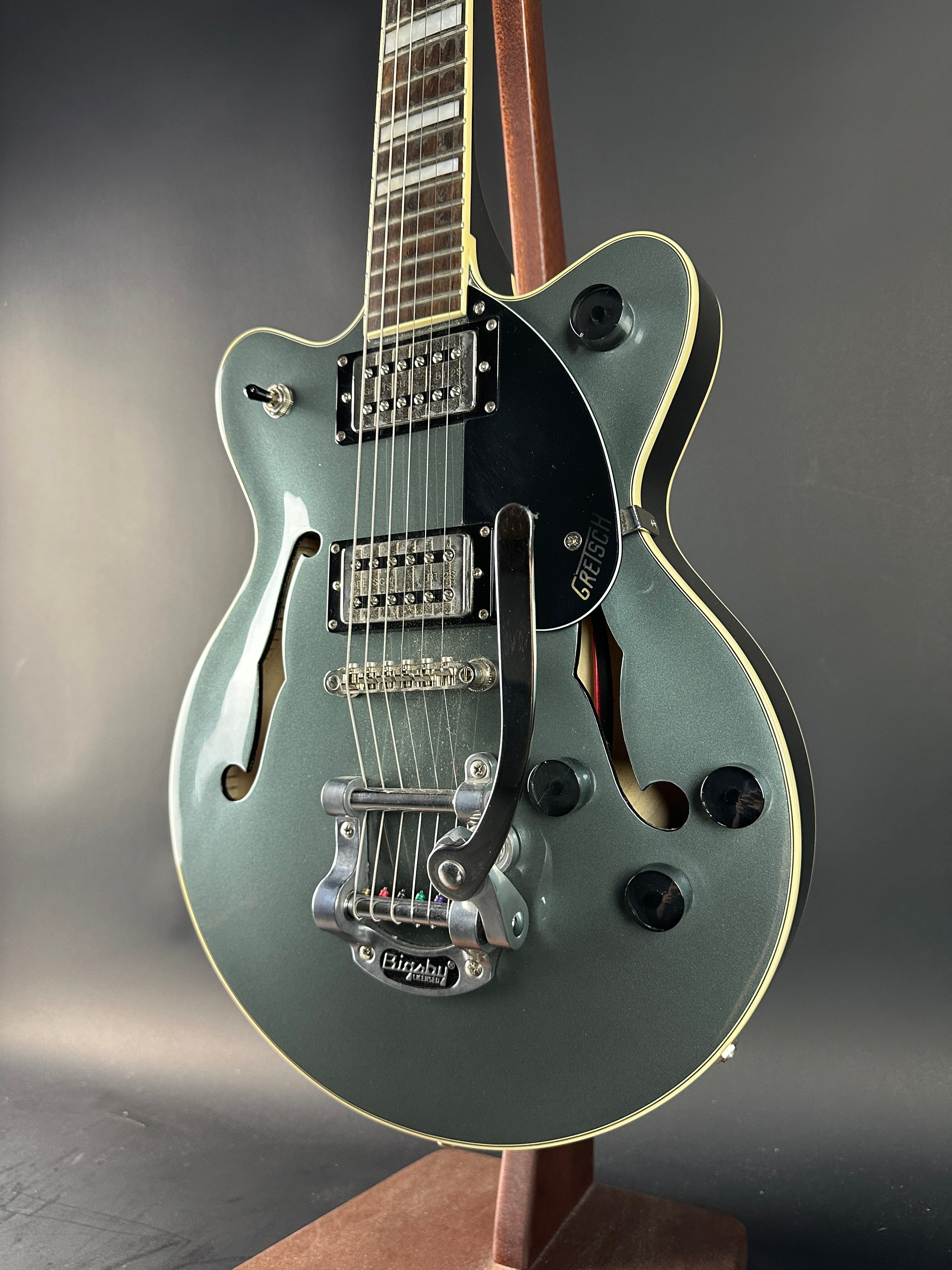 Used Gretsch G2655T Streamliner Stirling Green TSU22172 – Tone