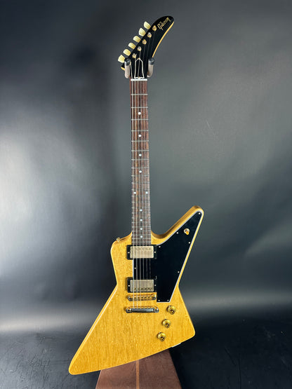 Full front of Used 2022 Gibson Custom Shop 1958 Explorer Reissue Korina Black Pickguard.