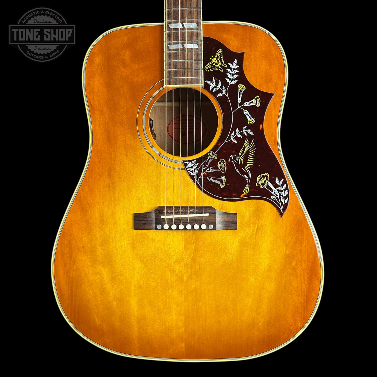 Front of Used 2025 Gibson Hummingbird Original Heritage Cherry Sunburst.