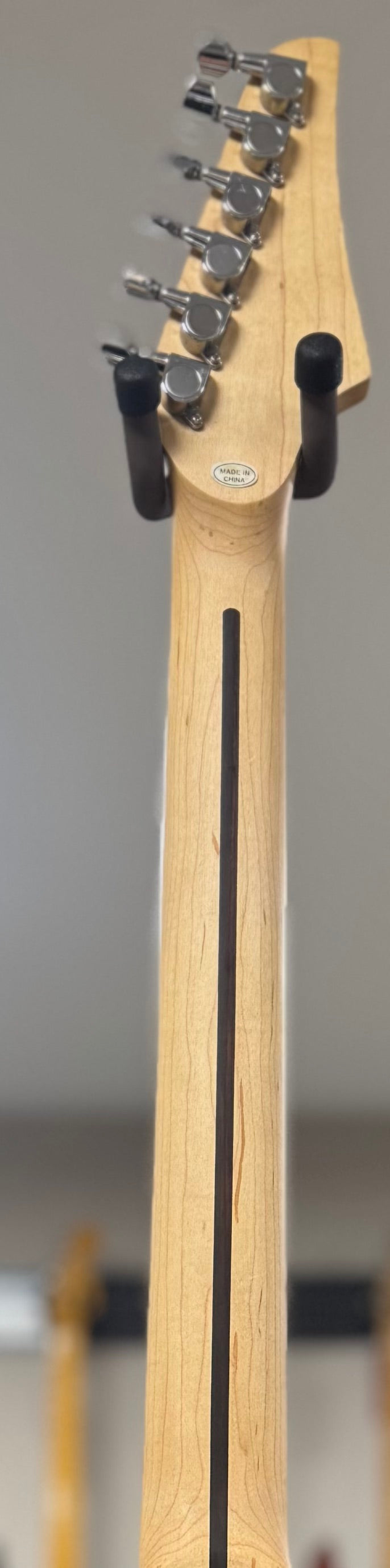 Back of neck of Used Legacy Left-Handed S-Type TSS6382