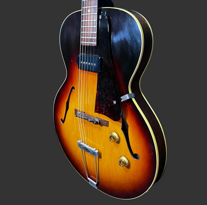 Side front of Used 1956 Gibson ES-125T Thinline Archtop Sunburst w/Case TFW3063