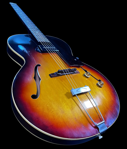 Upward view of Used 1956 Gibson ES-125T Thinline Archtop Sunburst w/Case TFW3063