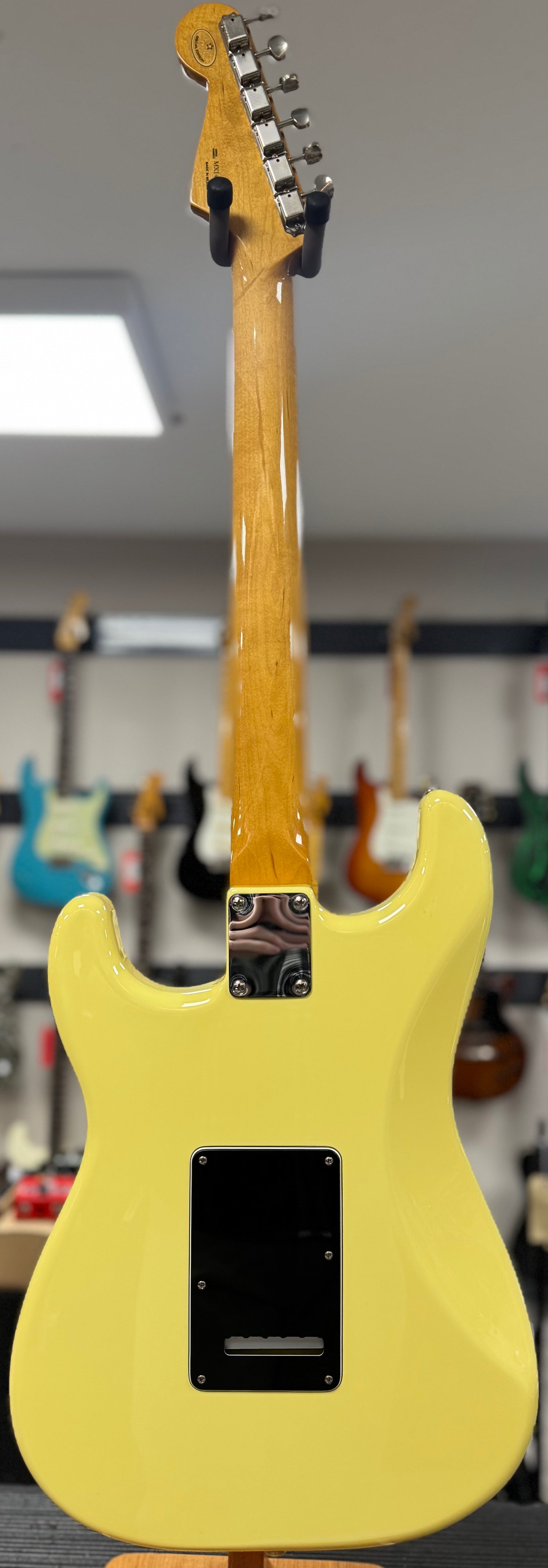 Back of whole Used Fender Classic 60s Stratocaster Canary Diamond w/bag TSS6386