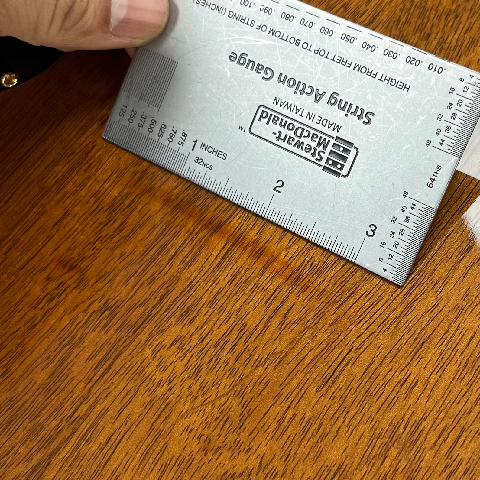 Nitro burn on back of Used 2013 Gibson Midtown Kalamazoo Hollowbody Vintage Sunburst w/OHSC TFW3114