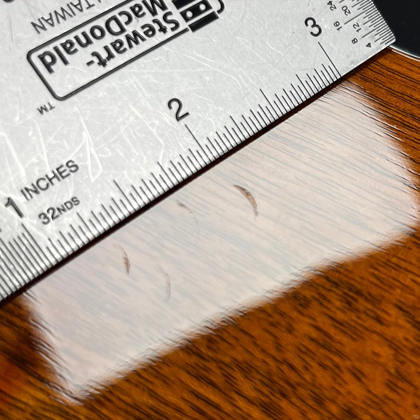 Dings on back of Used 2013 Gibson Midtown Kalamazoo Hollowbody Vintage Sunburst w/OHSC TFW3114