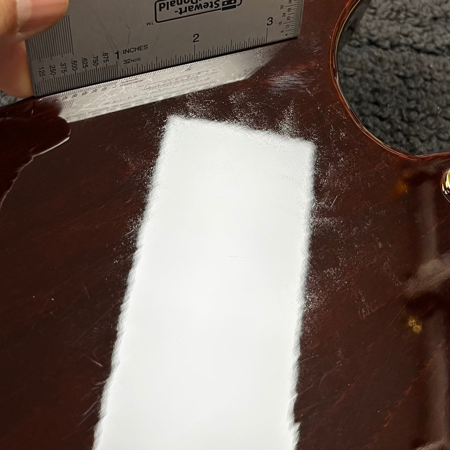 finish flaw on back of Used 2013 Fender Select Thinline Telecaster GH w/case TFW3031