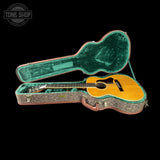 Vintage 1971 Harmony Sovereign w/case TSU21790