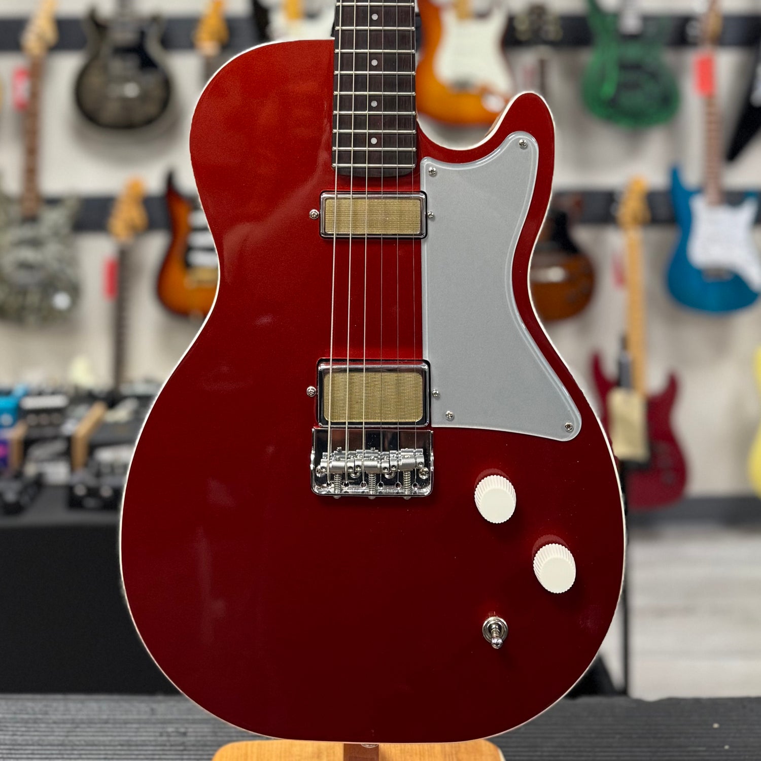 Front of body of Used Harmony Jupiter Thinline Reissue USA TSS6415