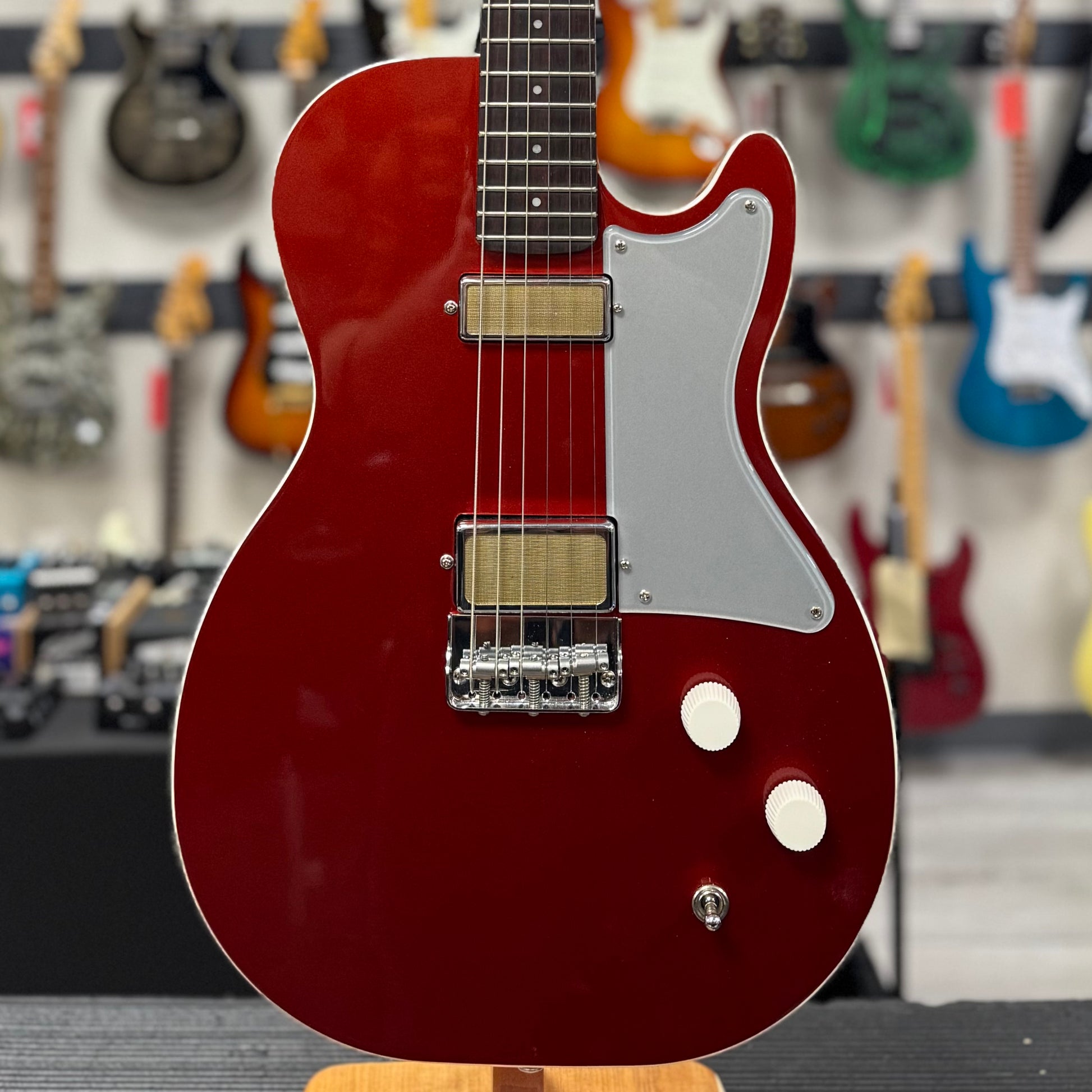 Front of body of Used Harmony Jupiter Thinline Reissue USA TSS6415