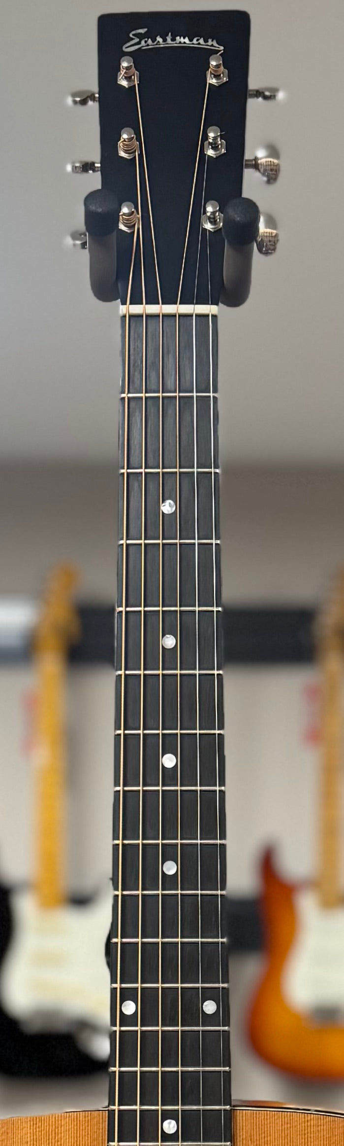 Front of neck of Used Eastman E2D Acoustic w/Bag TSS6431