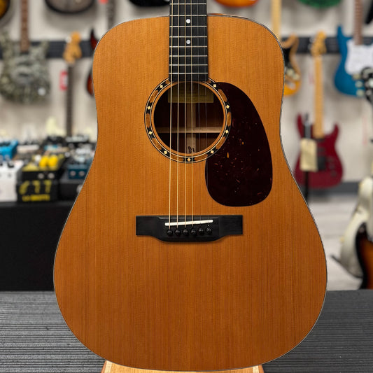 Front of body of Used Eastman E2D Acoustic w/Bag TSS6431