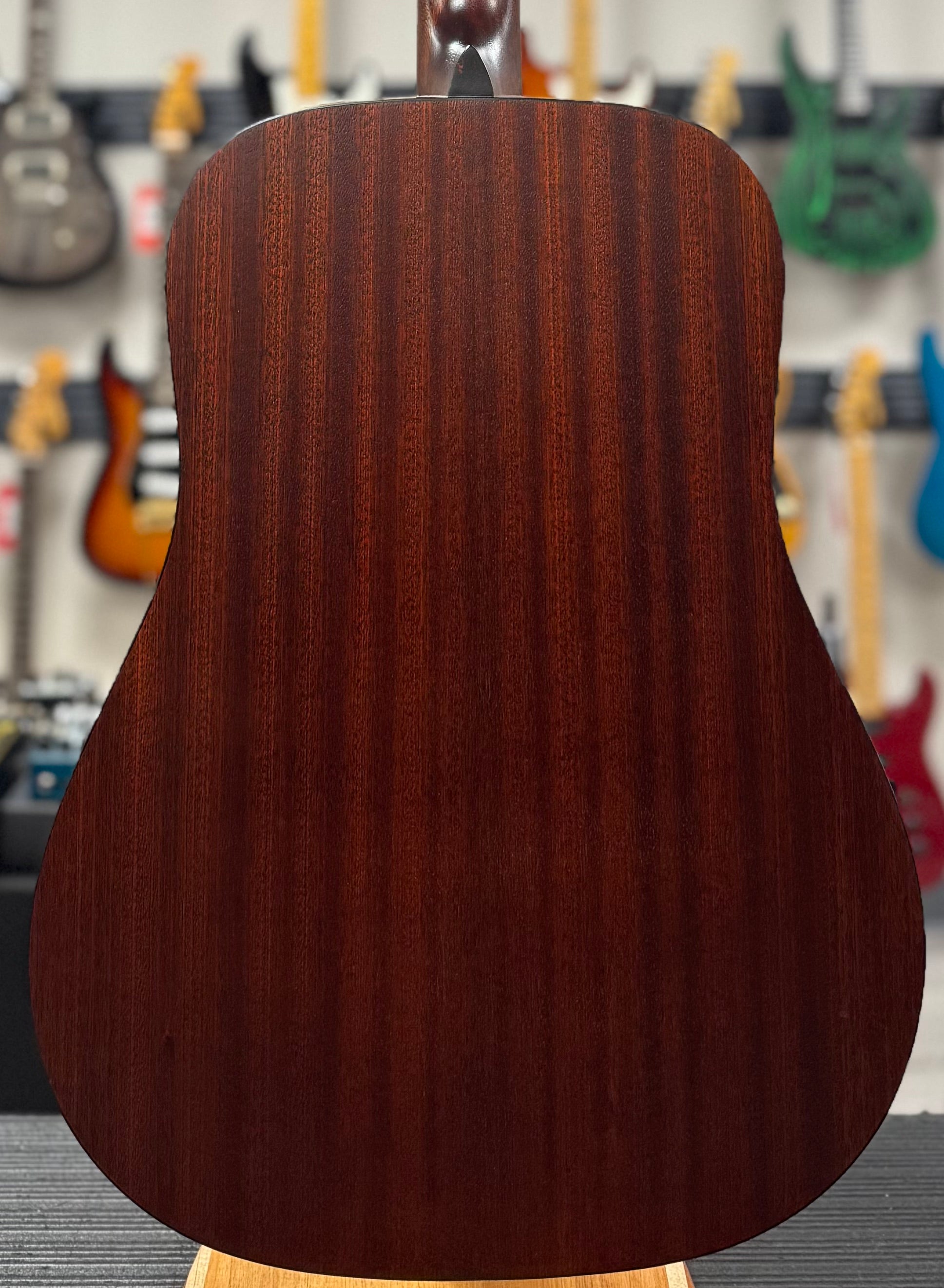 Back of body of Used Eastman E2D Acoustic w/Bag TSS6431